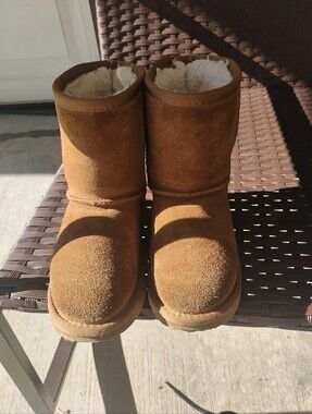 Bear Paw Toddler Boots